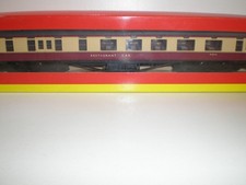 Hornby R4188A 12 wheel Ex-LMS 68’ Dining Car No M231M in BR Crimson & Cream.new