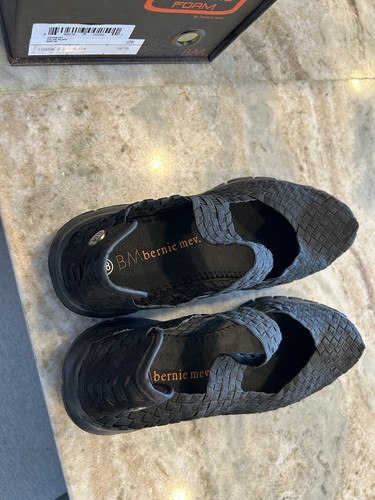 Bernie Mev Charm 2 Black Woven Memory Foam Shoes – Size 38 / US 7–7.5