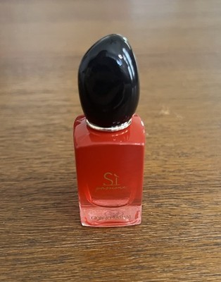 Giorgio Armani Si Passione Eau De Parfum EDP 0.24 oz/7 ml Mini Perfume