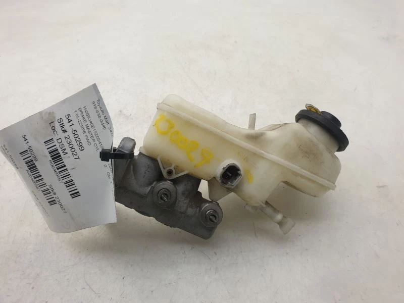 09-13 TOYOTA MATRIX 1.8L FWD ТОРМОЗ ГЛАВНЫЙ ЦИЛИНДР В СБОРЕ - Изображение 4 из 4