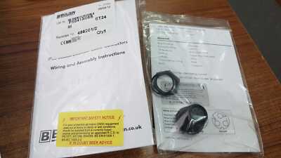 9x BULGIN PX0413/08S Conn Circular SKT 8 POS ST Panel Mount 8