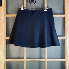 NWT Izod Woman's Blue Golf Skort Skirt Shorts Size 10 Polyester Blend, MSRP $64.