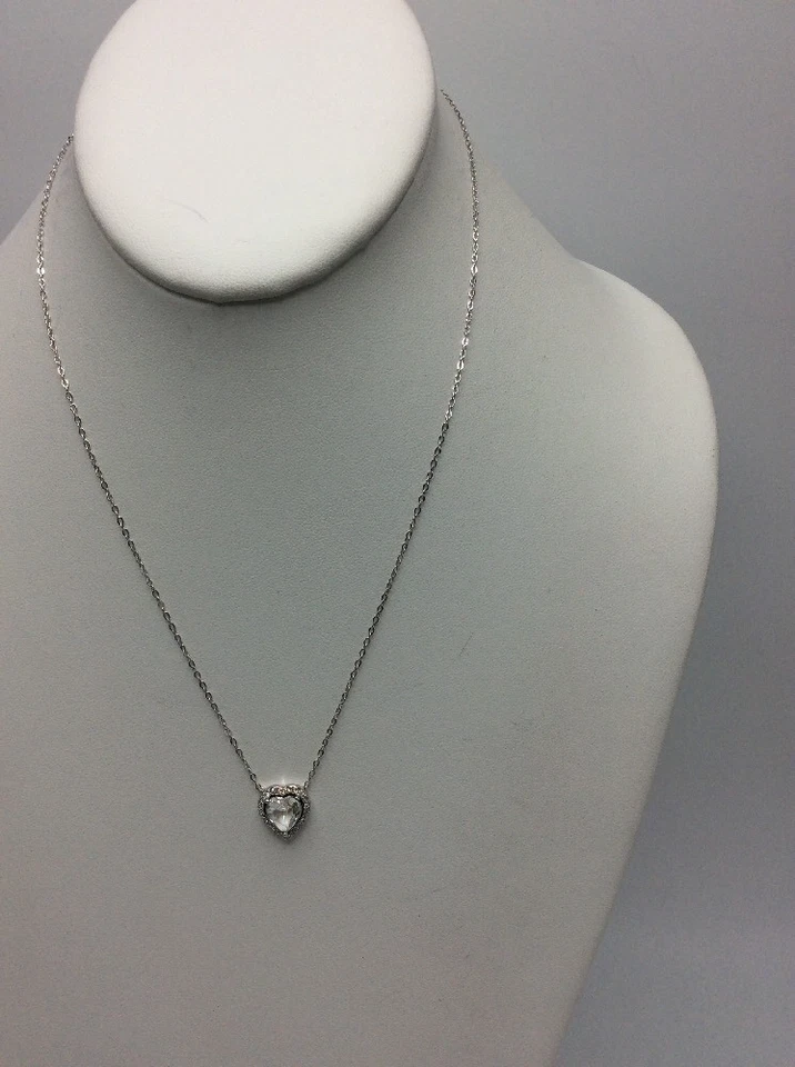 $40 Collar Corazón Cristal Tono Plata Eliot Danori D104 Foto 2 de 4