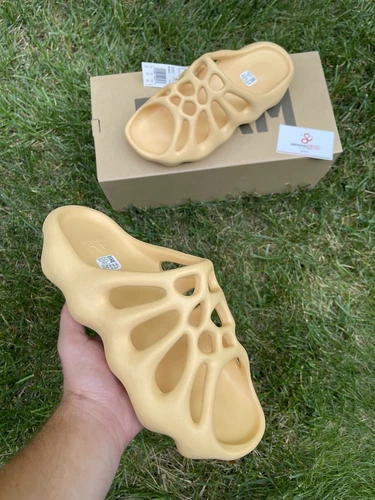 Size 10 - Adidas Yeezy 450 Slide “Cream” GZ9864 ✅Brand New & Ready To Ship✅