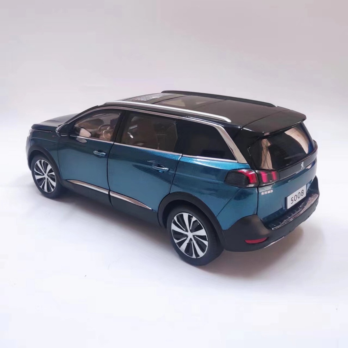 Peugeot 5008 ミニカー 24台セット 1/18 PEUGEOT 5008 SUV car 2021 China PEUGEOT Dealer model