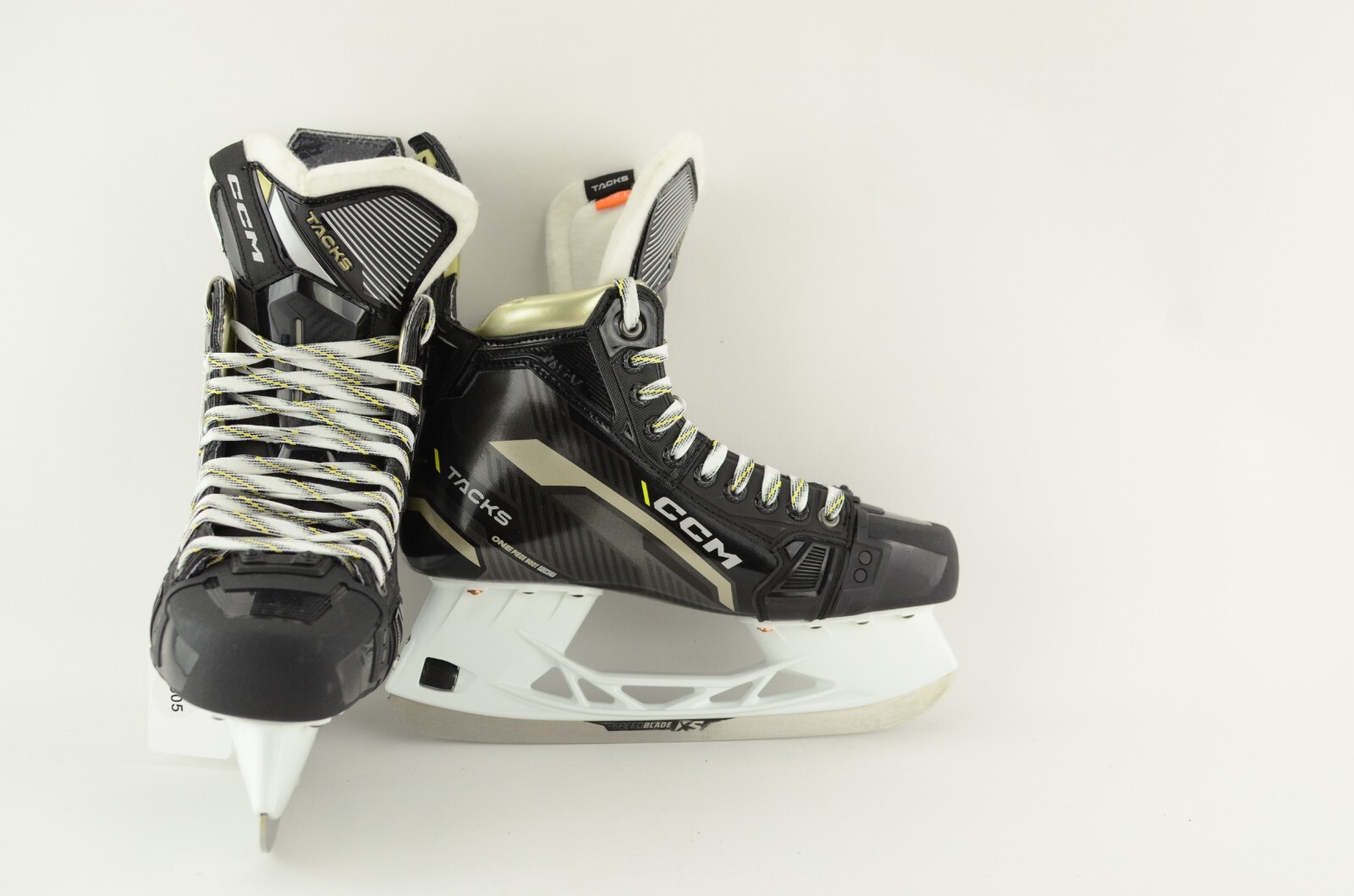 CCM Super Tacks ASV Ice Hockey Skates Senior Size 8.5 Regular (0601