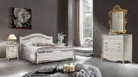 Schlafzimmer Set Bett + 2X Nachttisch Betten Polster Luxus Doppel Hotel Betten