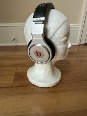 Beats by Dr. Dre Pro Over the Ear Headphones - Black/Silver Tested