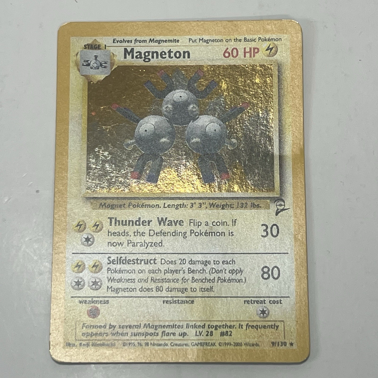 Pokémon WoTC Base Set 2 MAGNETON Holo Rare Foil 9/130 MP Pokemon Card Wizards
