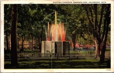 Electric Fountain Bronson Park Kalamazoo MI Vintage Postcard 1930 Postmarked
