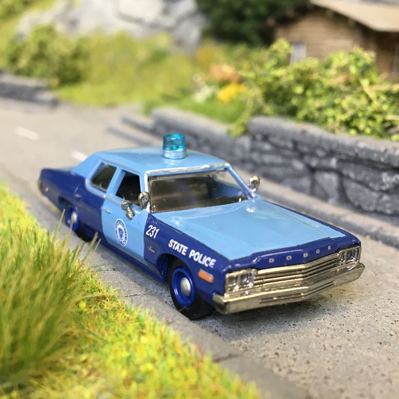 Dodge Monaco 1974 Brekina 18156 de la police du Massachusetts HO 1/87