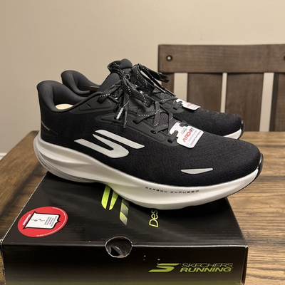 #ad Skechers Aero Spark Athletic Running Shoes Black White Men#x27;s Size 10.5 …R10 $100.00