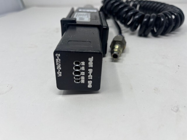 WIP PNEUMATIC WIRE STRIPPER WESTERN INDUSTRIAL PRODUCTS W2-24775-2