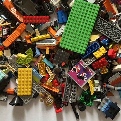 Lego 1.7kg Bulk Lot Friends Bricks - Picture 13 of 16