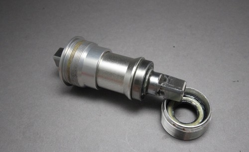 Campagnolo Chorus Bottom Bracket / ITA 36x24 / 102 mm / like Record - Picture 5 of 8