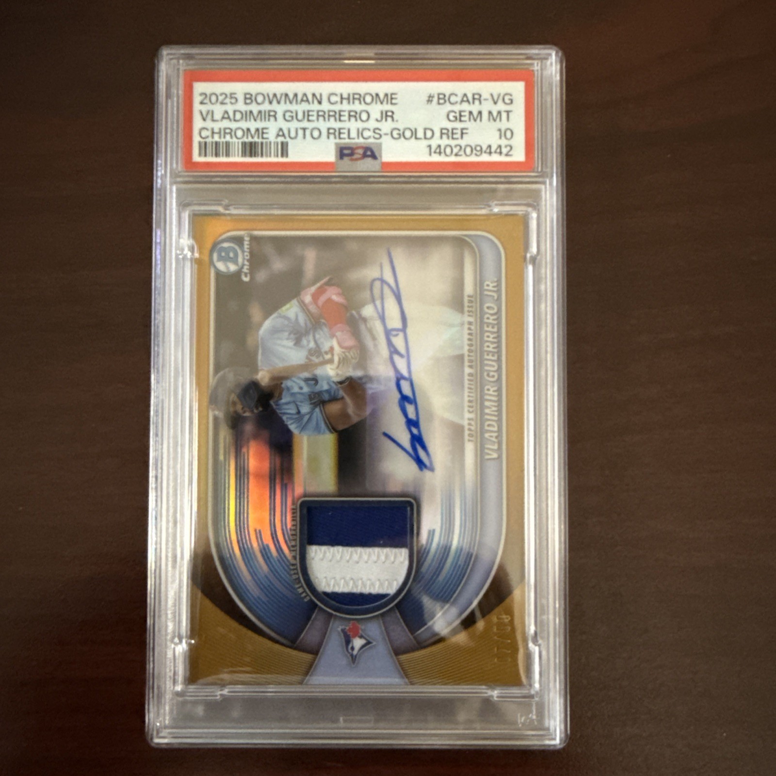 2025 Bowman Chrome Vladimir Guerrero Jr. Auto Patch Gold Refractor/50 PSA 10  view 2