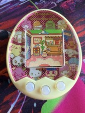 Tamagotchi mix Sanrio Characters Yellow Bandai Virtual Pet TMGC Japan Tested