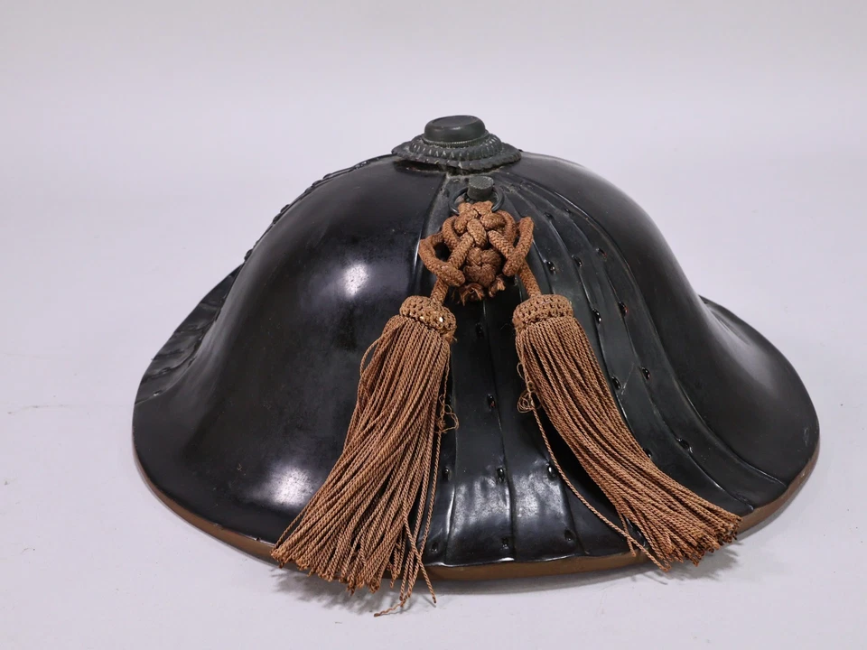 Japanese Lacquer Samurai Helmet Jingasa 13.6inch Ken Katabami Crest Meiji Era - Image 4 of 4