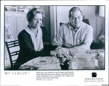 1995 Photo Jenny Gago Eduardo Lopez Rojas Star In Drama My Family Movies 8X10