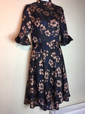 Chi Chi Ladies Stylish Navy Peach Flower Dress Size 10(E34).