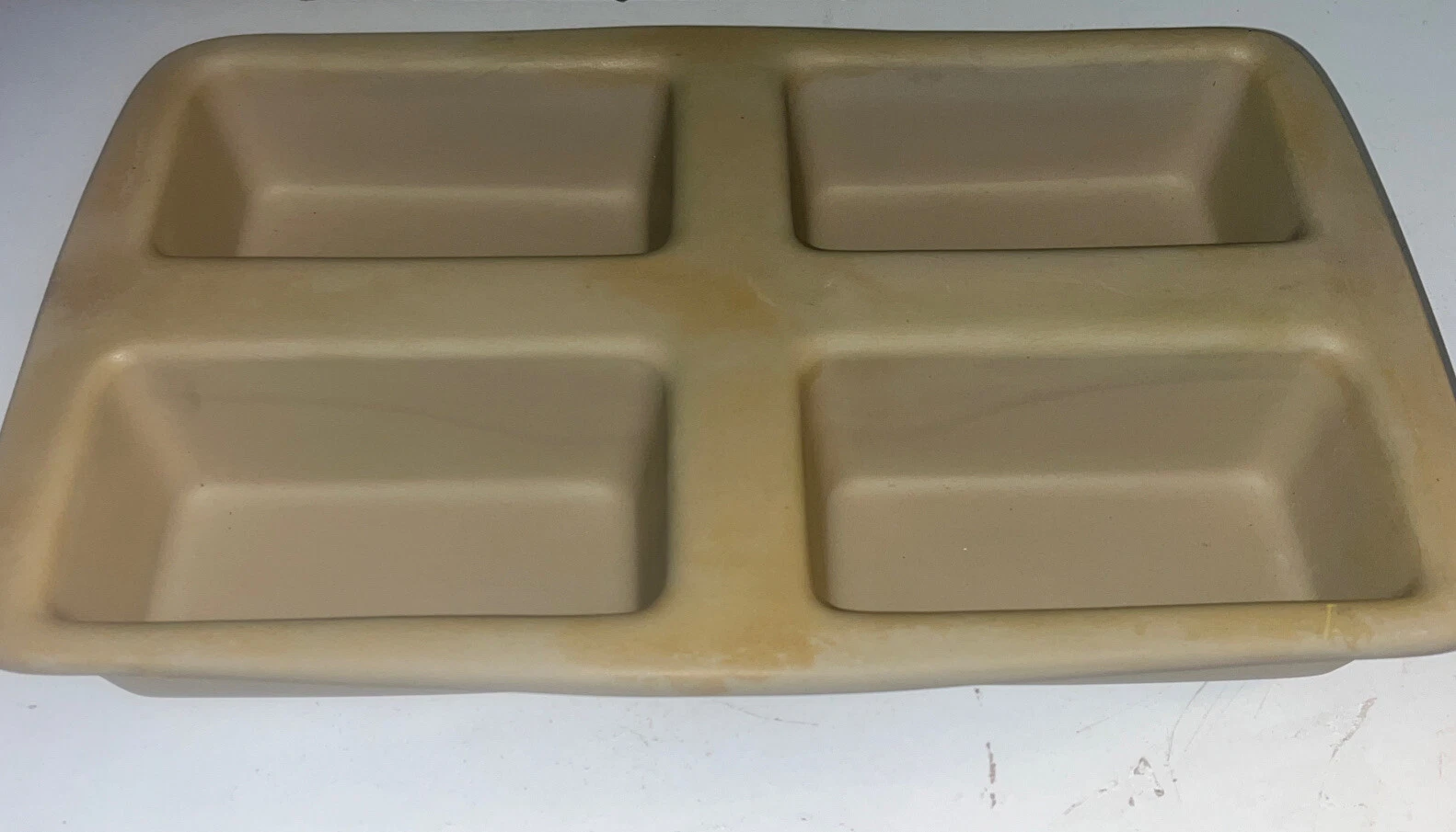 Pampered Chef #2123 Stoneware 4 Mini Loaf Baking Pan 15" x 9"