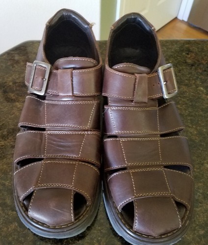 Mens 10 Kenneth Cole Reaction Fisherman 