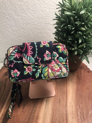 Vera Bradley Quilted Wristlet Wallet Floral Zip Around Boho Floral