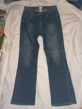 ---Calvin Klein women’s jeans sz 8 - actual = 29 X 30.5