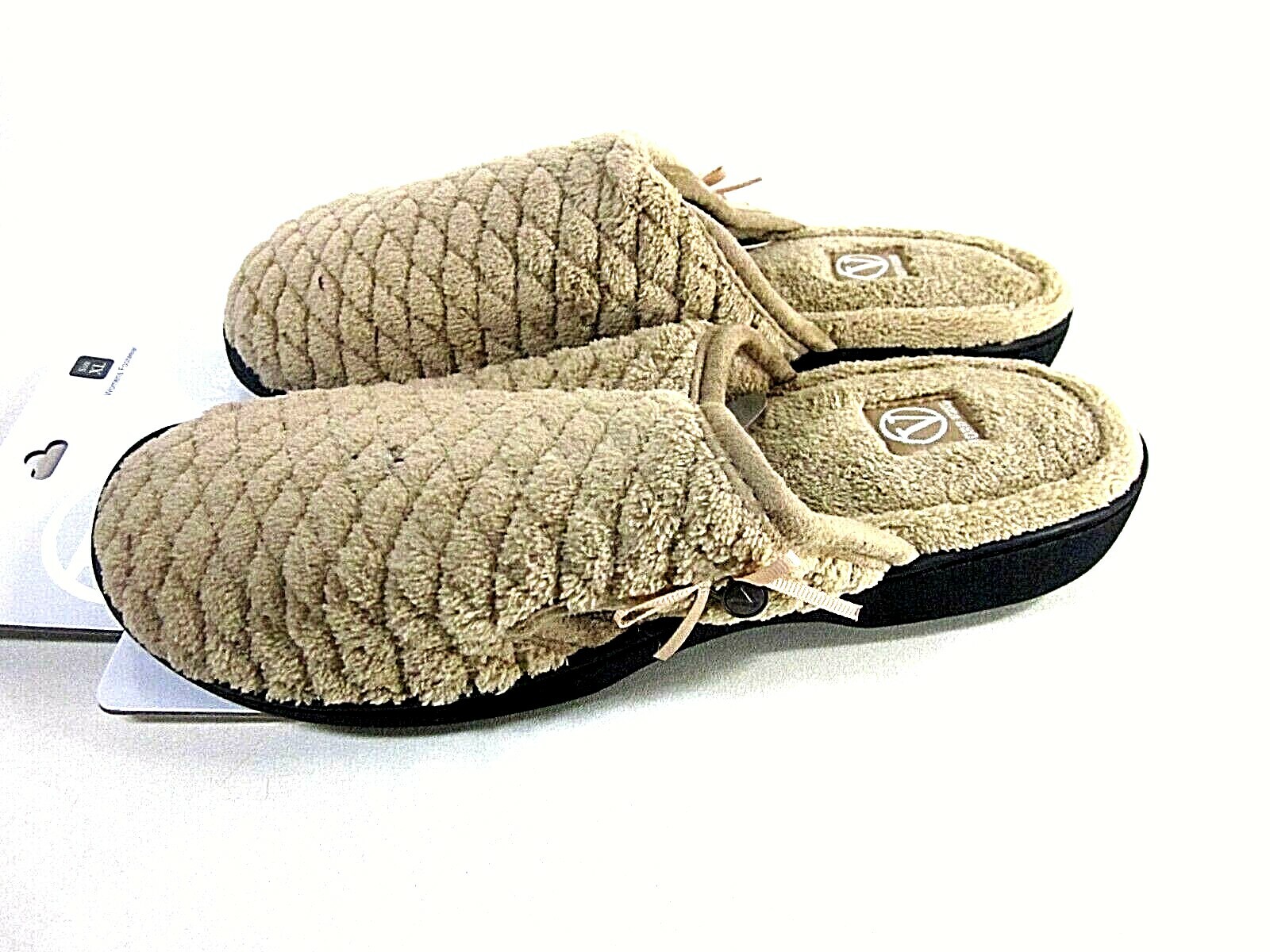 Joan Vass Womens Quilted Slippers, Golden Beige US Size 10.511 Medium
