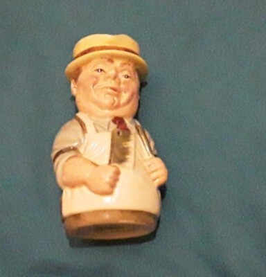 ROYAL DOULTON DOULTONVILLE ''MR.BRISKET THE BUTCHER'' FIGUR.