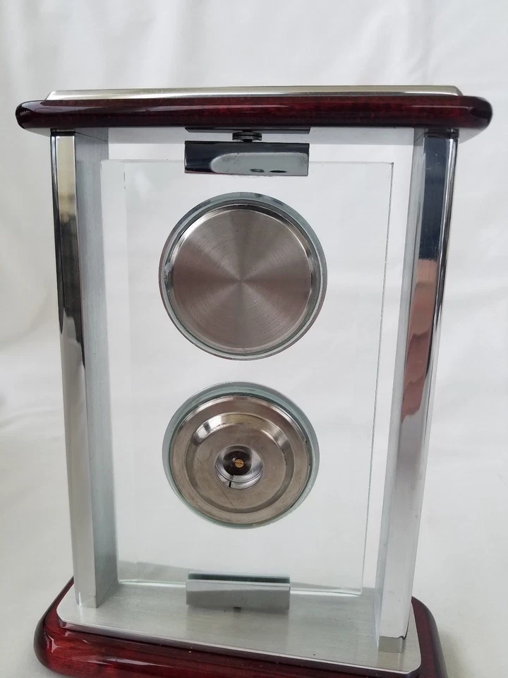 Orologio e Termometro Girevole da Scrivania Italiano Ottaviani Cristallo e Legno - Immagine 3 di 4