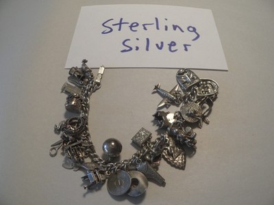Vintage-Sterlingsilber-Anhänger-Armband 7,5'' mit 30 verschiedenen Anhängern 72,5g