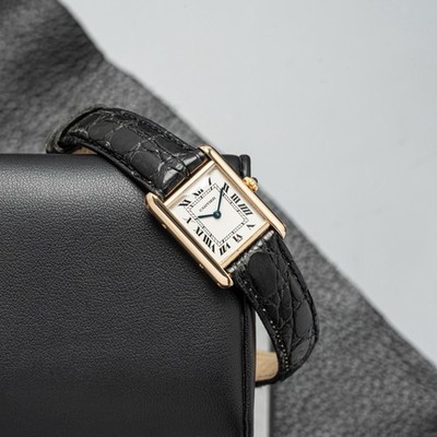 Cartier Tank Louis 866001 Yellow Gold White Roman Black Leather Quartz