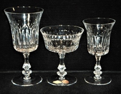 Elegant GORHAM CRYSTAL ''De Medici'' Fine Crystal Stemware