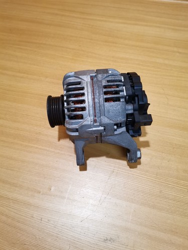 VW Passat 3B 1,6 Benzin Lichtmaschine Generator JZW903021CX04