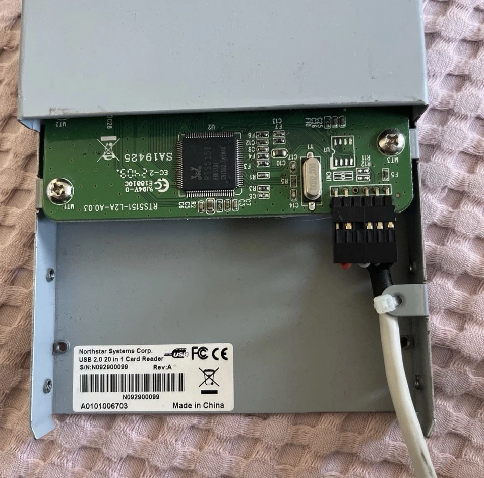 Northstar Multi-Card Reader/Writer Schwarz USB 2.0  - Bild 3 von 4