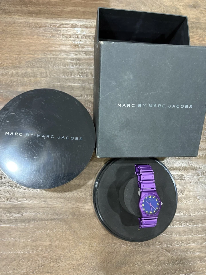 Montre Neuve MARC JACOBS ALUMINUM Violet -MBM3511 - Photo 2/3