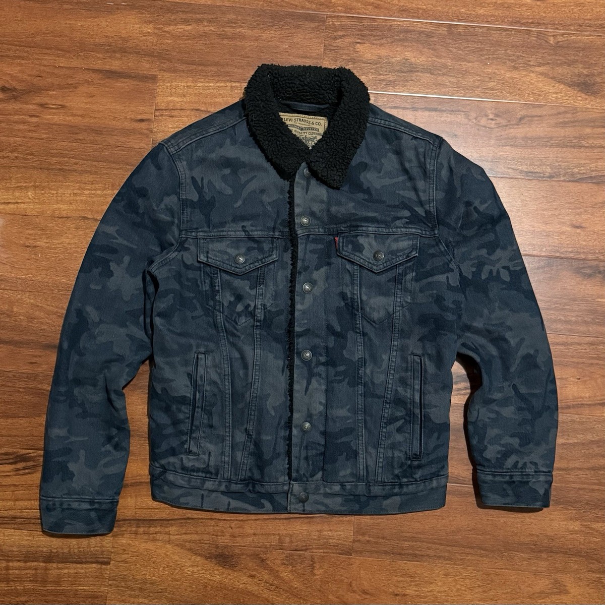 Levi’s Fresh Leaves Justin Timberlake Camo Denim Sherpa Trucker Jacket Small