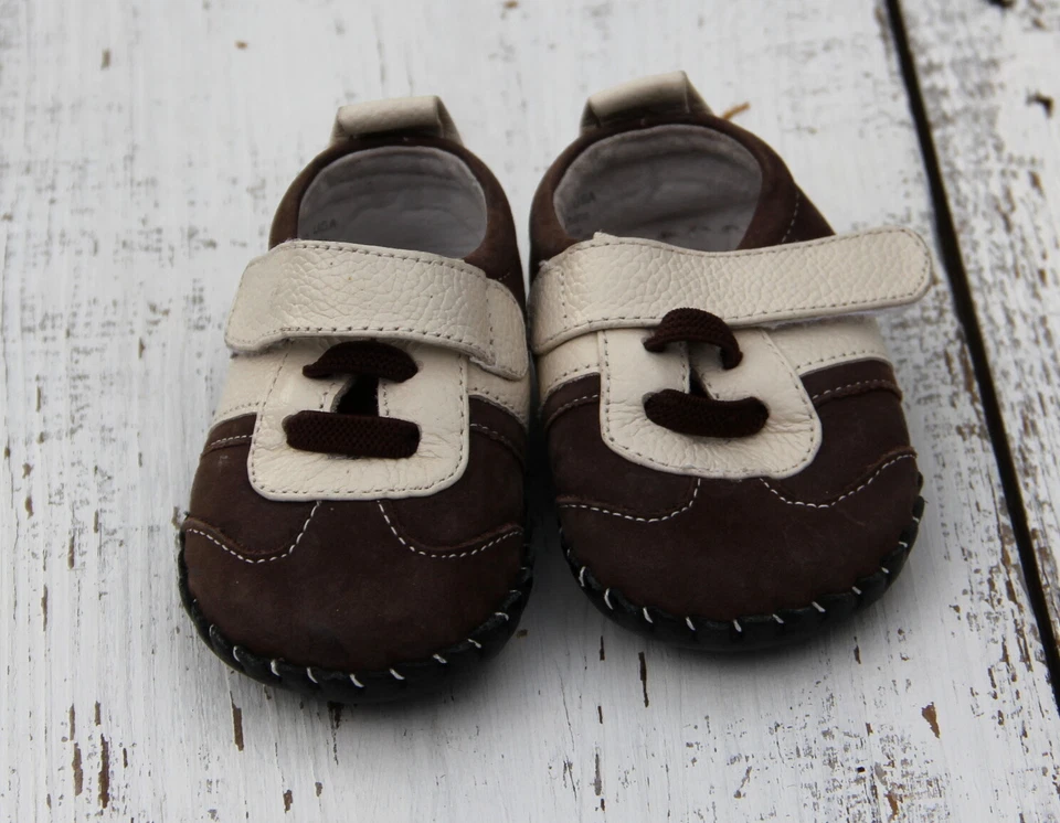 Sapatos de caminhada Pediped bebê meninos tamanho 0-6 meses marrom creme - Imagem 3 de 4