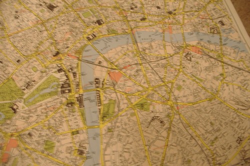 ~GEOGRAPHIA MAP OF LONDON~WITH GUIDE AND INDEX TO STREETS~ - Picture 4 of 10