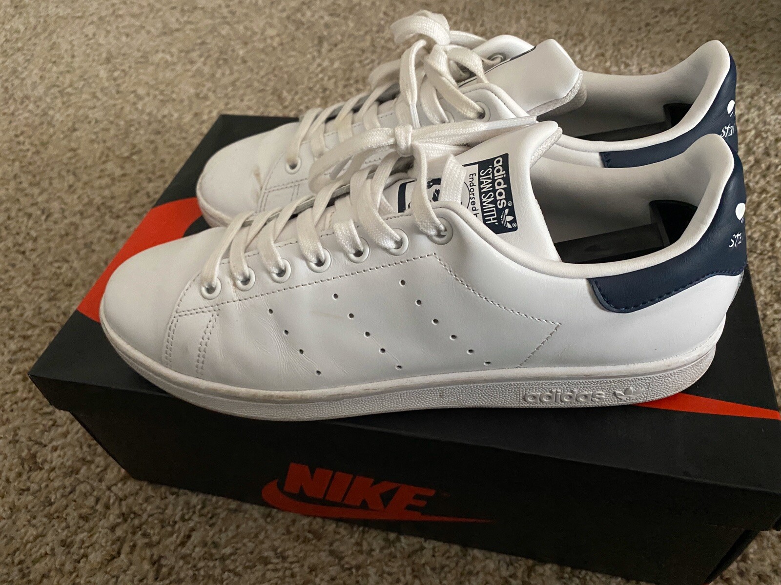 adidas stan smith white navy