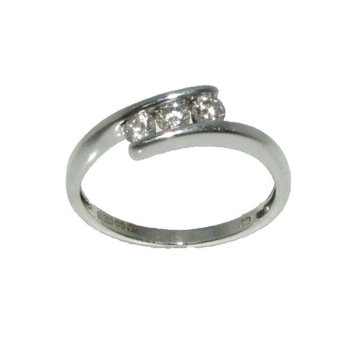 Ladies Women's 9ct white gold & clear stoned dress ring size P