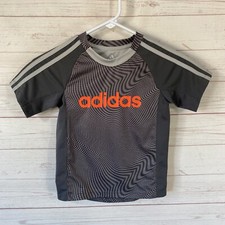 Adidas Boys Short Sleeve Technical Shirt Size 4 Gray Logo Mesh Sides 3 Stripes