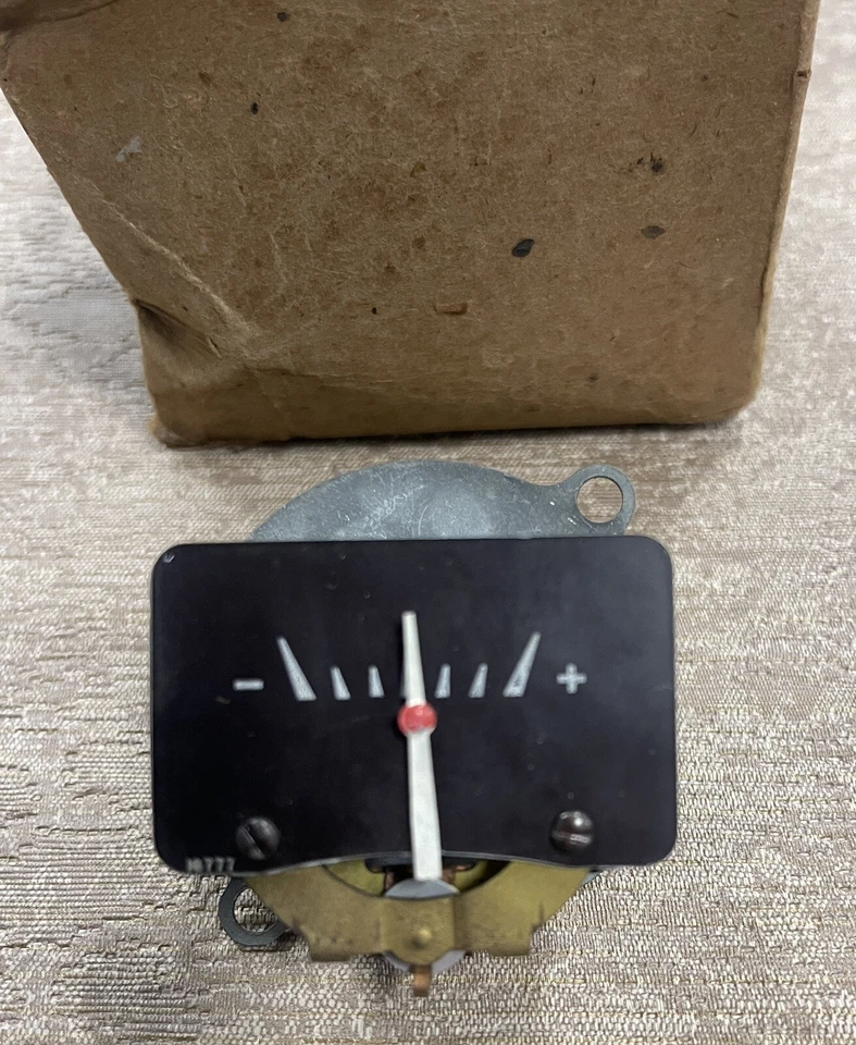 Dodge D11 Deluxe 1939 amperímetro amperímetro calibre Mopar nuevo de lote Foto 2 de 4