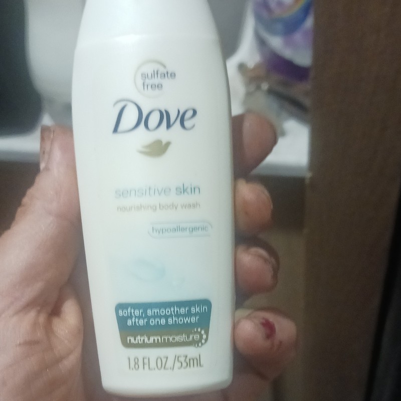 Dove NutriumMoisture Sensitive Skin Body Wash Unscented 1.8 fl oz Travel