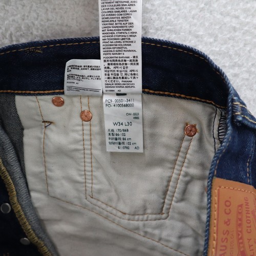 Levis Jeans Mens 34x30 Blue 501 Premium Original Button Fly Indigo Denim Grunge - Picture 10 of 16