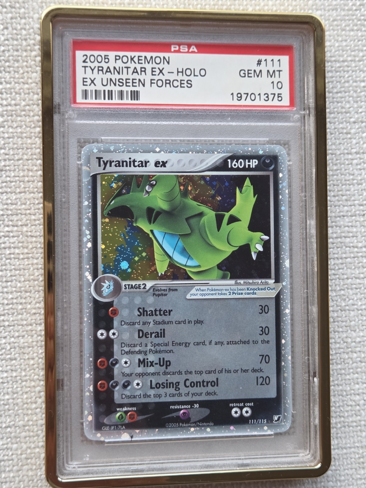 Tyranitar ex 111/115 EX Unseen Forces PSA 10 GEM MINT
