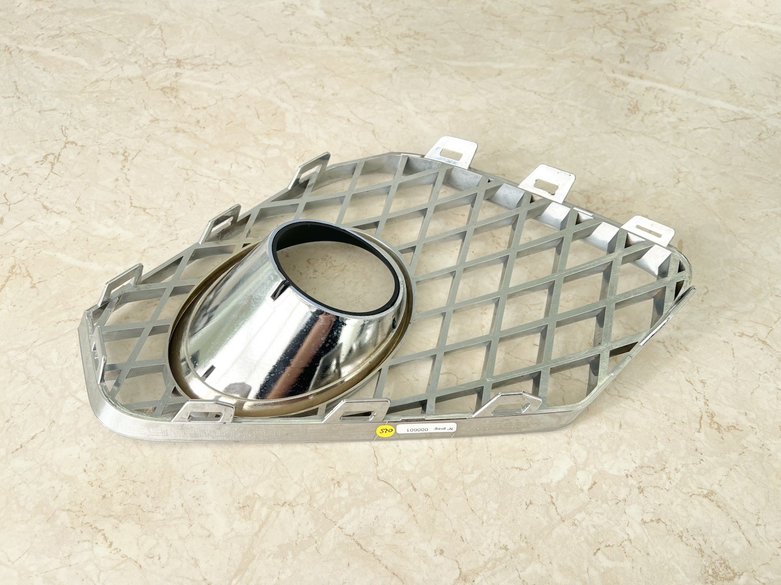 Bentley Continental GT 2018-2023 Front Right Bumper grille Chrome