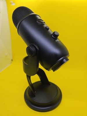 Logitech for Creators - Blue Yeti Premium Multi-Pattern USB Condenser Microphone