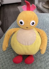 Twirly Woos Yellow Chickedy  Soft Toy 2015 Golden Bear Toys